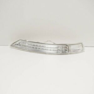 Volkswagen Touareg 2007-2010 Model Sağ Dikiz Ayna Sinyali